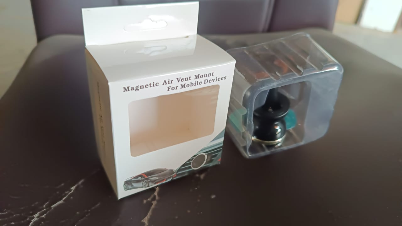 Universal Magnetic Car Mobile Holder (1 Pc)