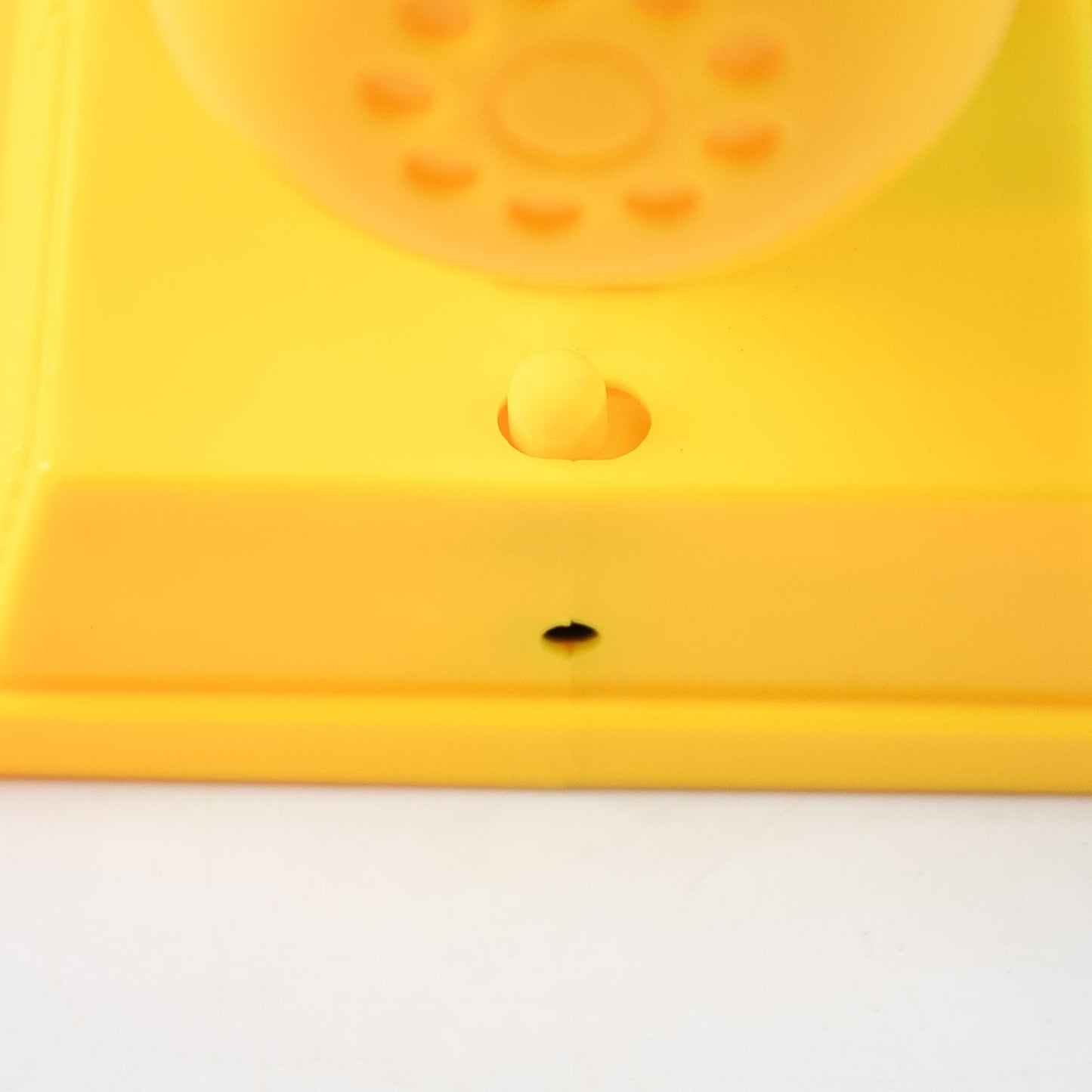 Sleek Wind Table Fan